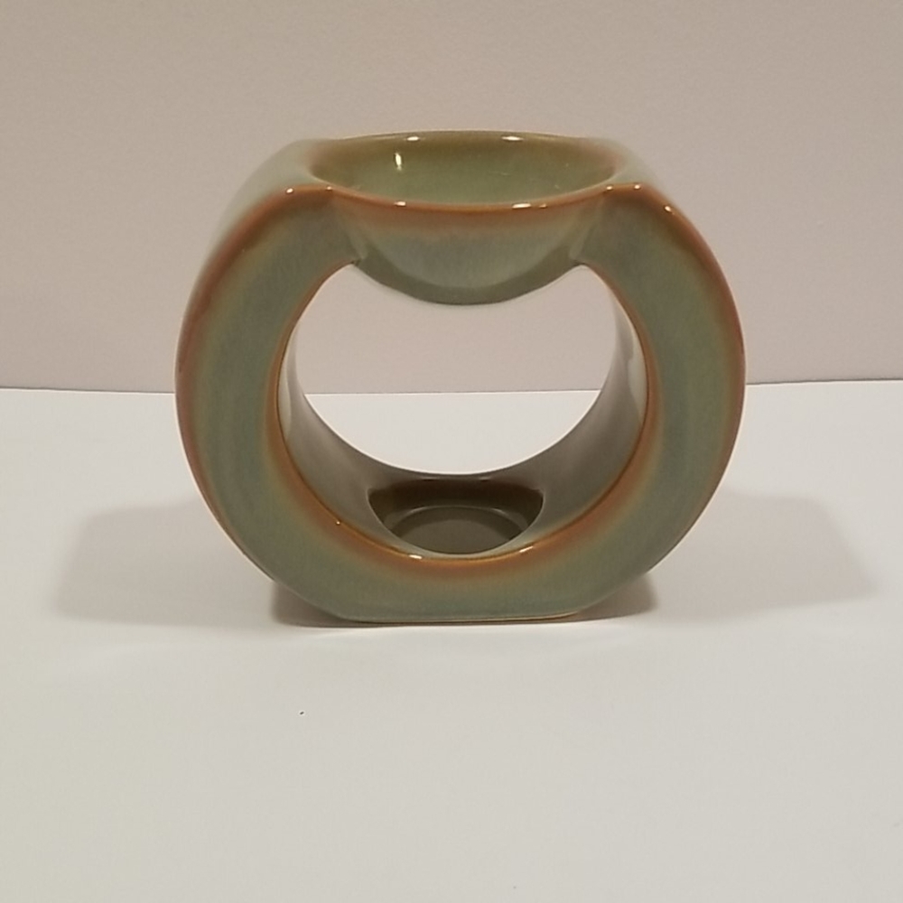 Vintage PartyLite Gaia Melt Warmer